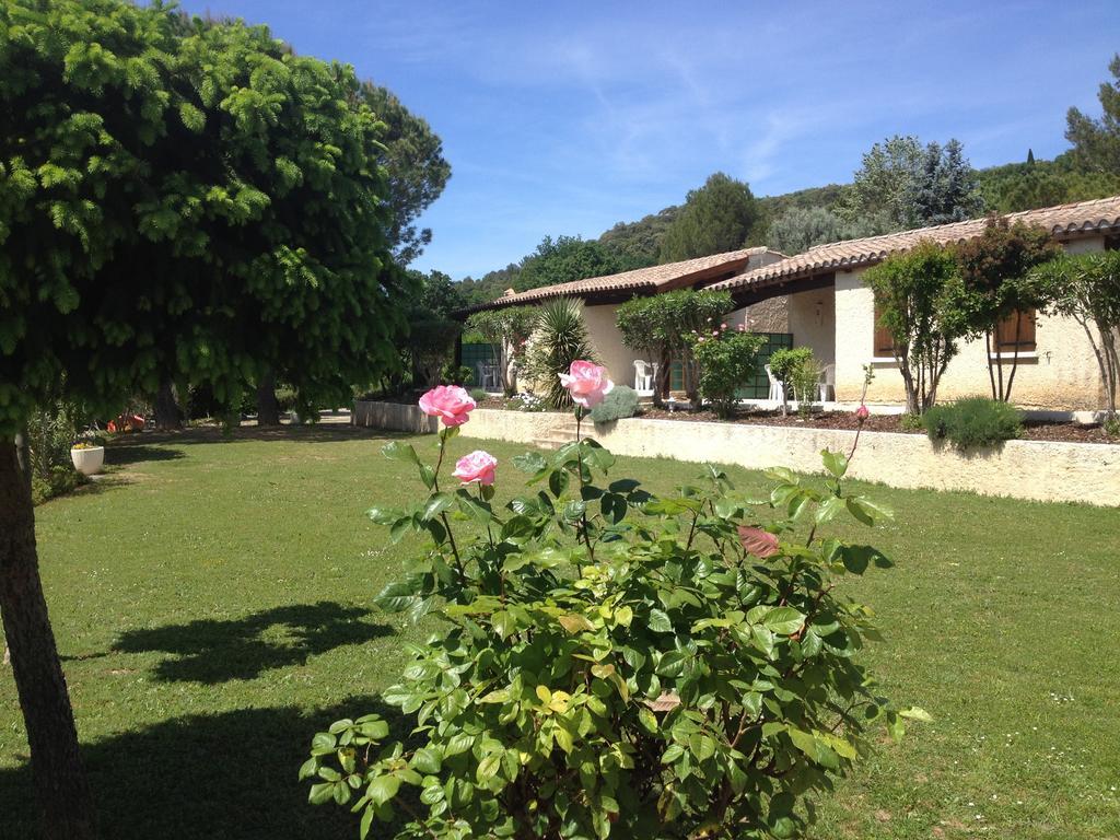 Hotel Espace Loisirs à Saint-Martin-dʼArdèche Extérieur photo