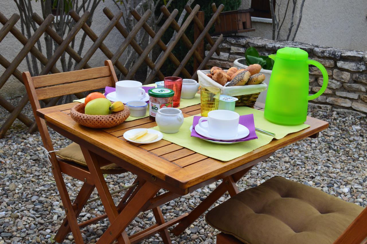 Hotel Espace Loisirs à Saint-Martin-dʼArdèche Extérieur photo